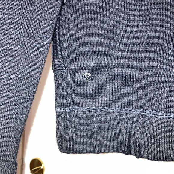 ✨SOLD✨ NWOT Lululemon Rise & Move Hoodie - Picture 7 of 12